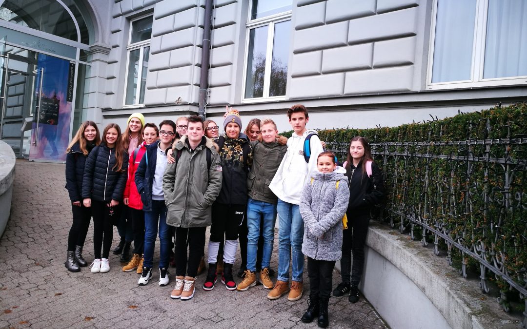 KLUB RADOVEDNEŽEV NA PREDSTAVI A CHRISTMAS CAROL